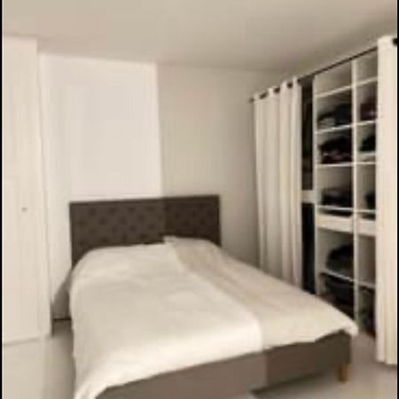 Appartement Haussmanien Renove Proche Centre Lausanne Luaran gambar